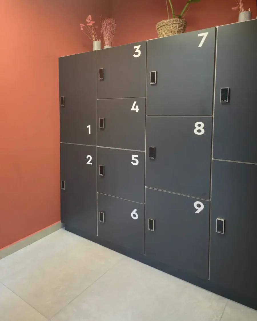 6200 lockers corfu lock and walk